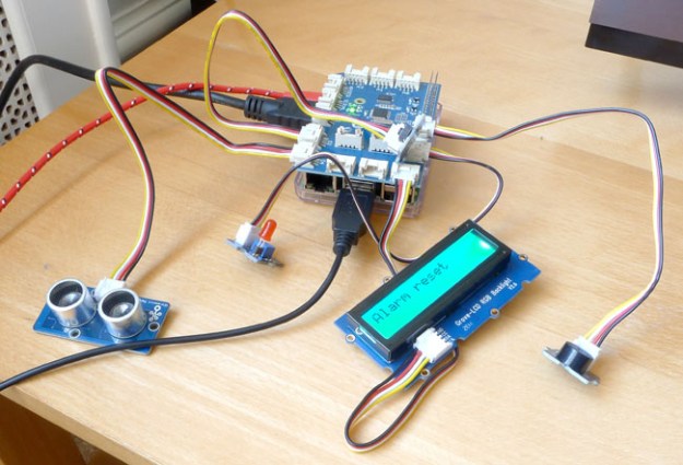 GrovePi+ Starter Kit