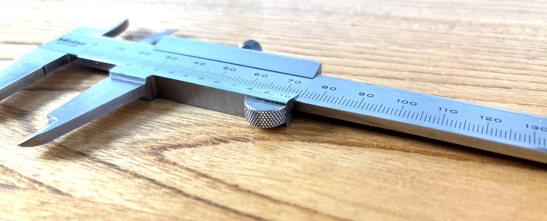 Vernier callipers. Image © 2025, Tony Smith (@smittytone). All rights reserved.